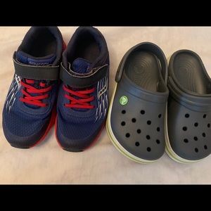 Kids sneakers barely warn